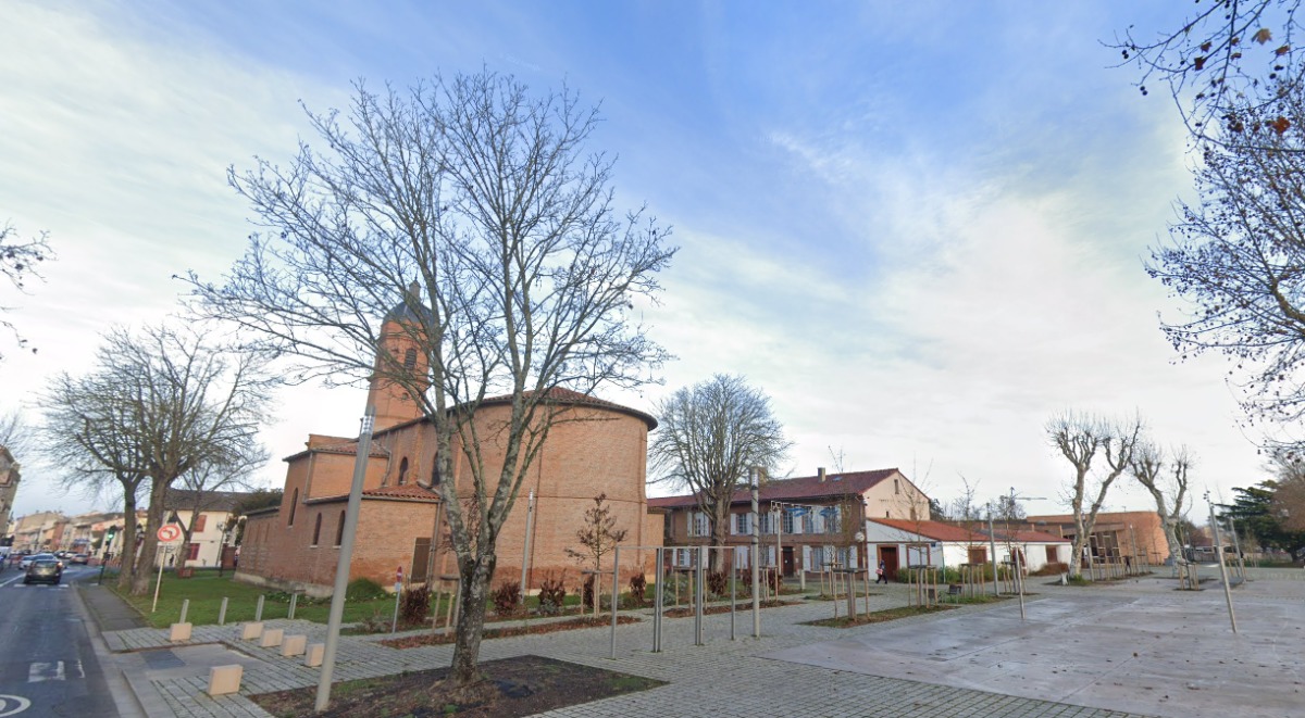 Immobilier neuf Cugnaux – centre-ville de Cugnaux avec vue sur l'Eglise et la Mairie