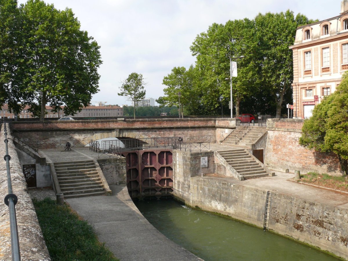 vue sur l'écluse Saint-Pierre
